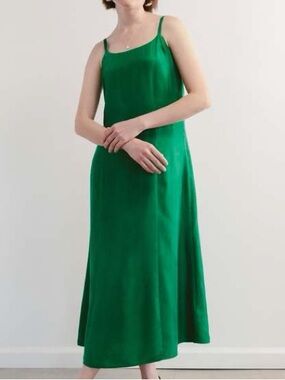 Darling Emerald Green Slip Midi Dress, size XS, NWT gorgeous rich color